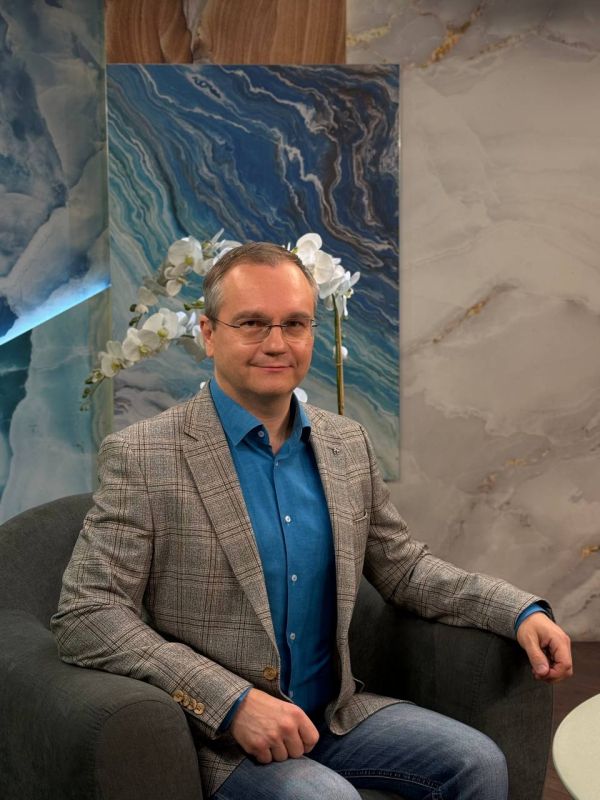 Телевидение прошло путь от вращающегося диска Нипкова до прямых эфиров в смартфоне — и продолжает меняться прямо у нас на глазах