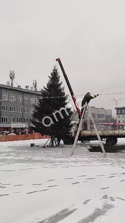 Еще немного фото и видео из новогоднего городка у Galaxy
