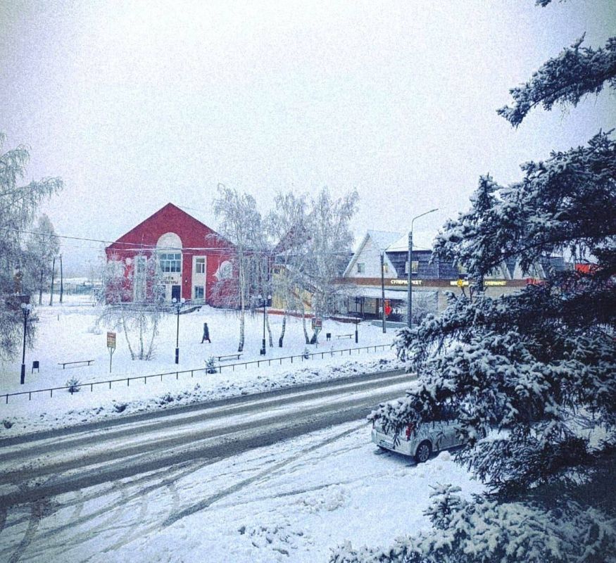 Заснеженное село Хабары. Фото с «Катунь 24» поделились подписчицы Анастасия Шутенко и Светлана Егоркина А какая у вас погода? Делитесь в комментариях зимними пейзажами!