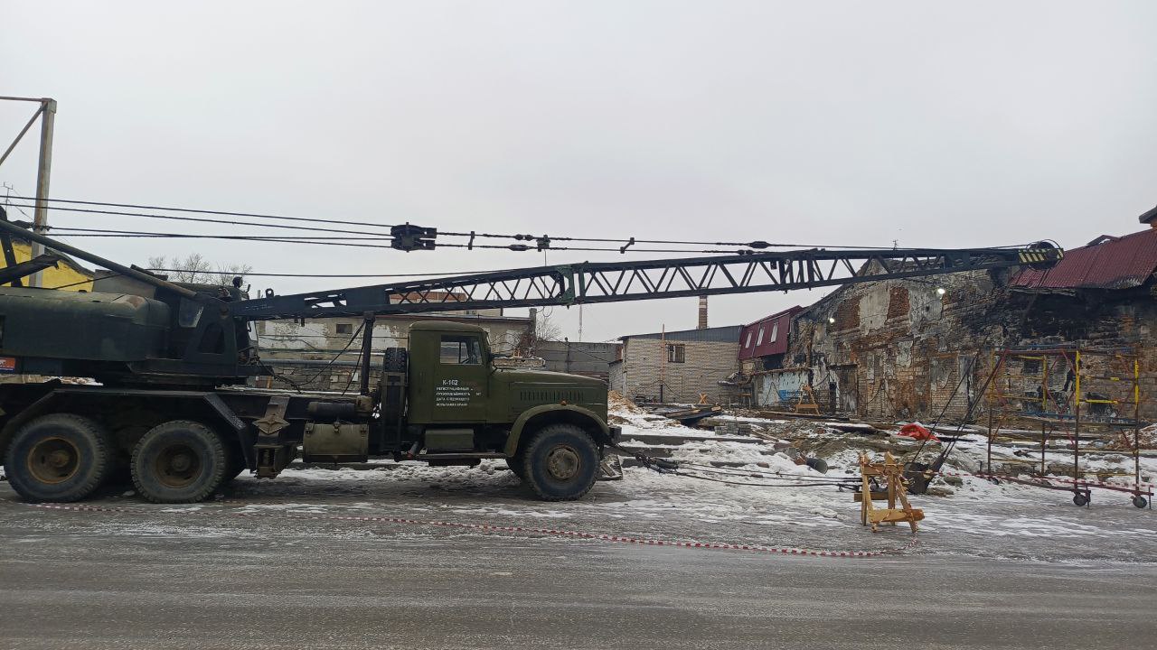 В Барнауле полностью снесли теплый рынок В Барнауле полностью снесли теплый рынок