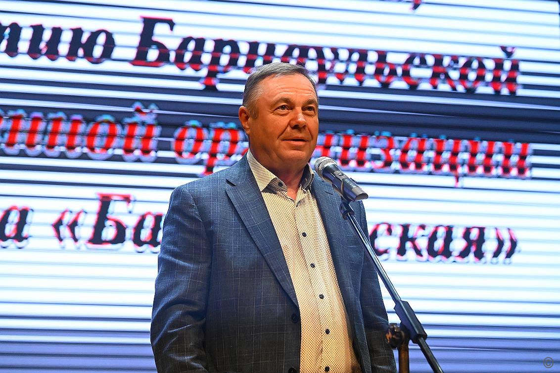 Барнаульских дружинников наградили в честь 15-летия со дня создания общественной организации Барнаульских дружинников наградили в честь 15-летия со дня создания общественной организации