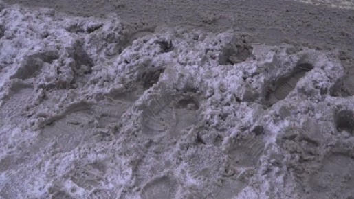 На дорогах Алтайского края работает более 300 единиц снегоуборочной техники