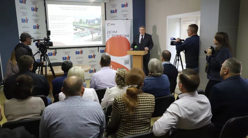 Общественники, представители УК и СГК провели встречу в рамках проекта «Дом с теплом»