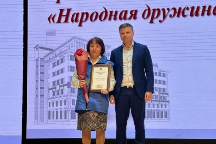 Александр Лисицын поздравил участников городской народной дружины «Барнаульская» с ее 15-летием