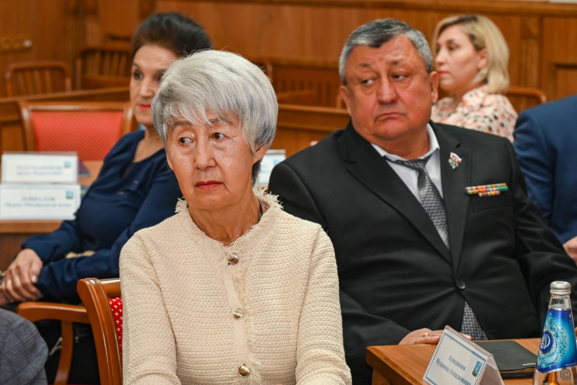 В Барнауле прошло совещание по вопросам межнациональных отношений В Барнауле прошло совещание по вопросам межнациональных отношений