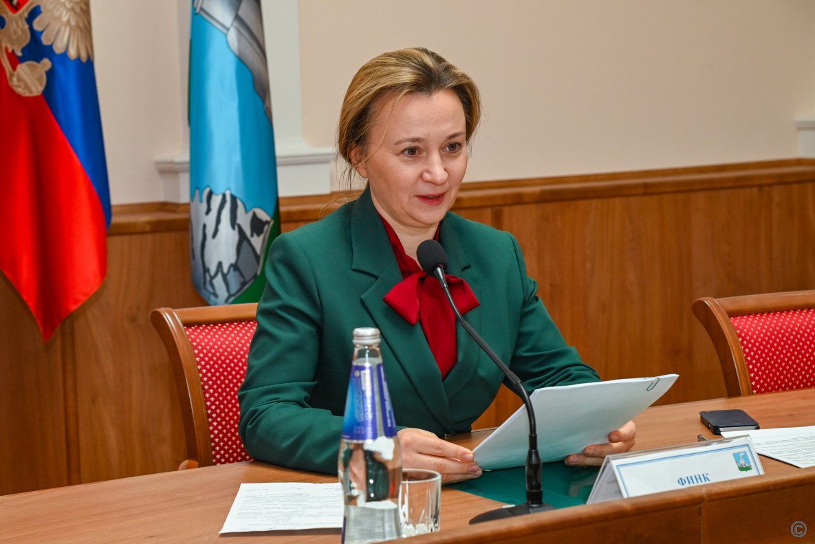 В Барнауле прошло совещание по вопросам межнациональных отношений В Барнауле прошло совещание по вопросам межнациональных отношений