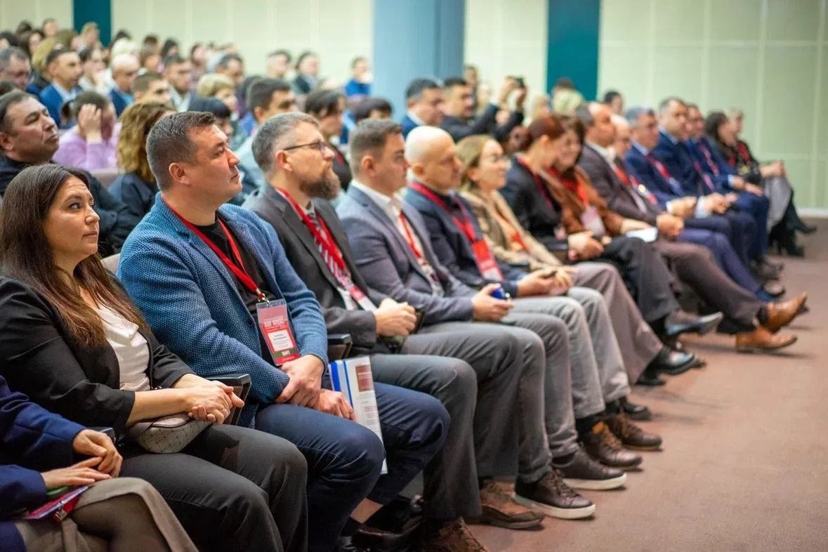 Заместитель Председателя Правительства Алтайского края выступил на пленарной сессии Международного фестиваля «Наш бренд» Заместитель Председателя Правительства Алтайского края выступил на пленарной сессии Международного фестиваля «Наш бренд»