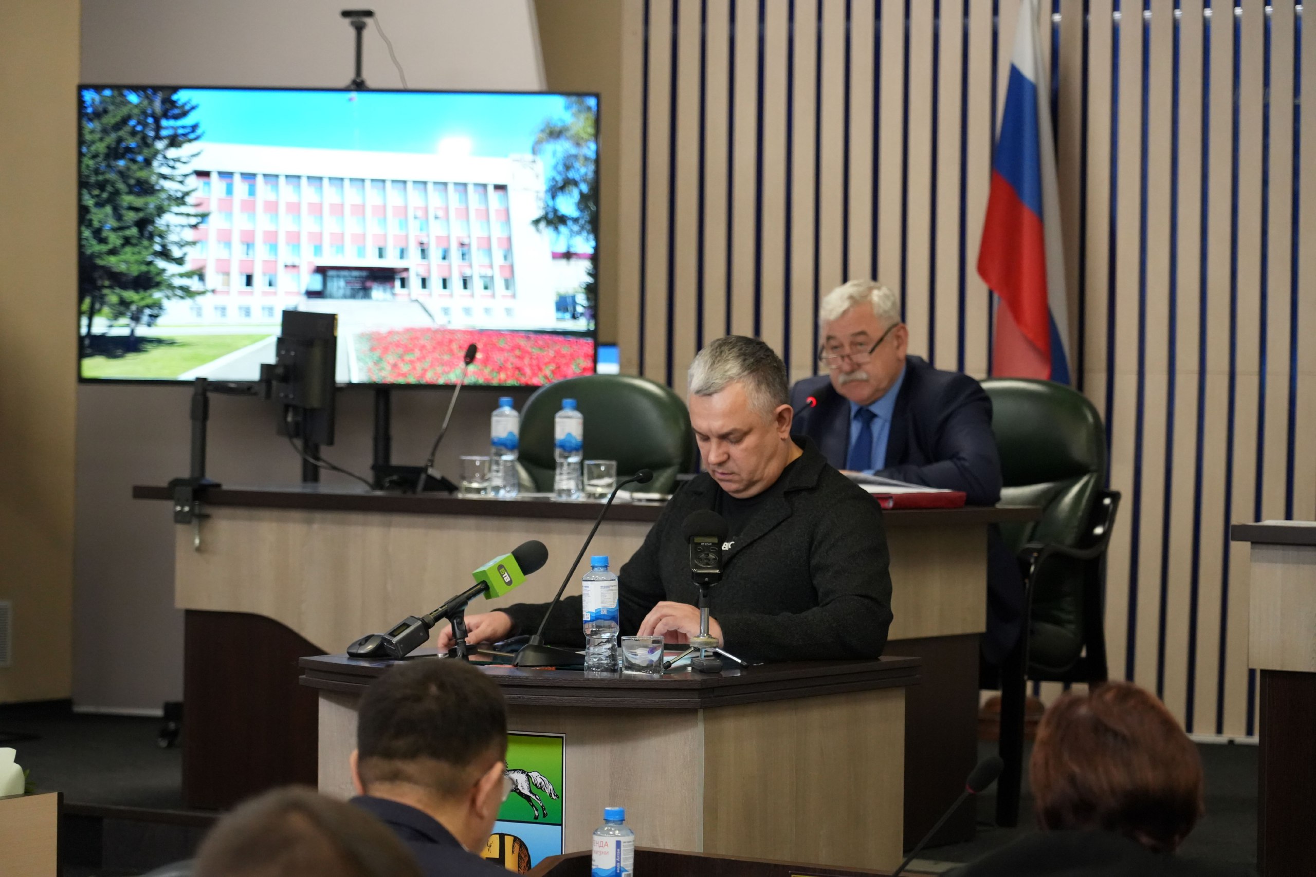 В Бийске состоялось 33-е заседание Думы В Бийске состоялось 33-е заседание Думы