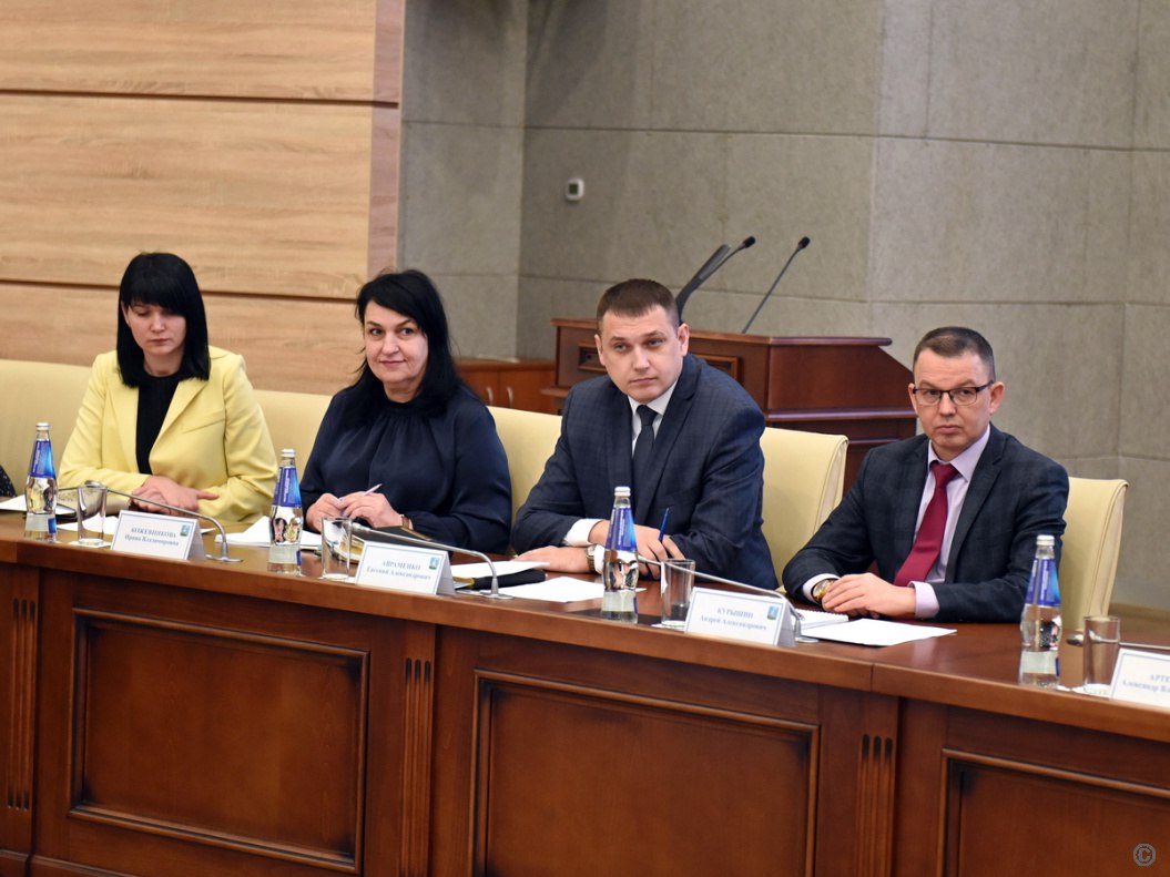 В Барнауле обсудили развитие парка «Юбилейный» В Барнауле обсудили развитие парка «Юбилейный»