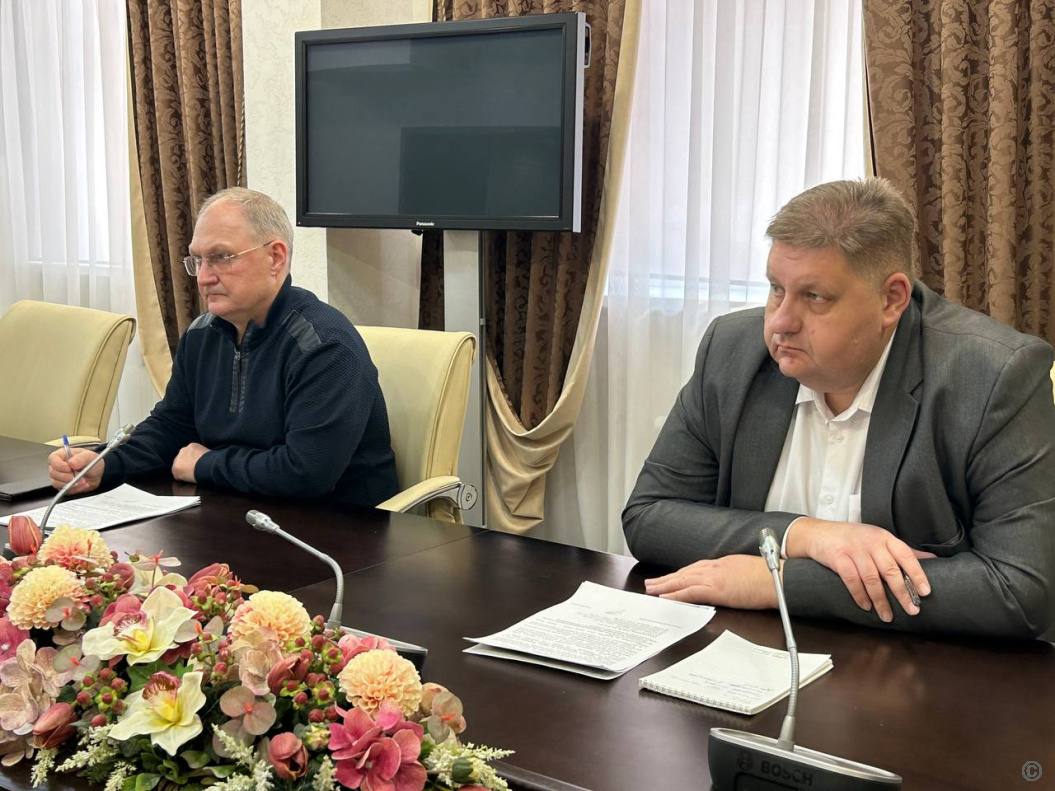 На трубопроводе по адресу ул. Северо-Западная, 103 ведутся сварочные работы, их планируется завершить к 22-00 часов На трубопроводе по адресу ул. Северо-Западная, 103 ведутся сварочные работы, их планируется завершить к 22-00 часов