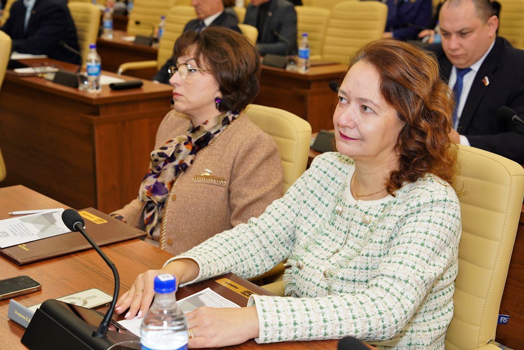 Городская Дума приняла бюджет города Барнаула в окончательной редакции Городская Дума приняла бюджет города Барнаула в окончательной редакции