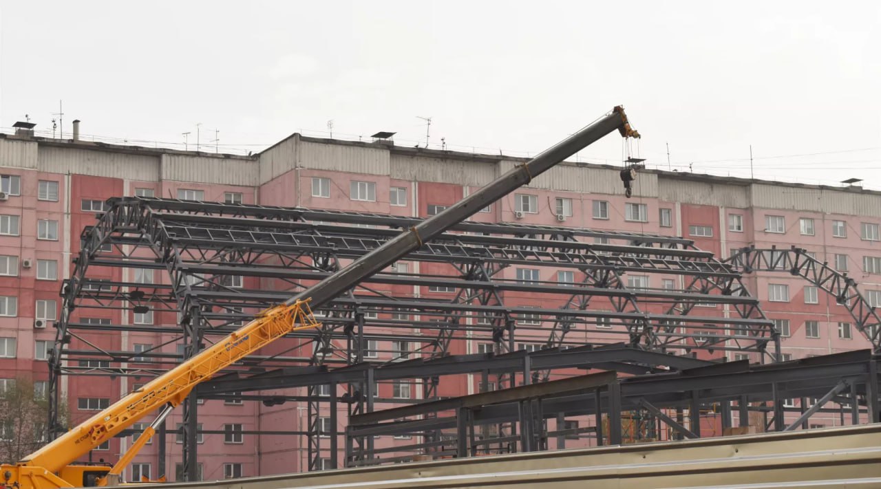 Строительство тепловой сети для нового блочно-модульного бассейна в районе Зелёного клина завершено