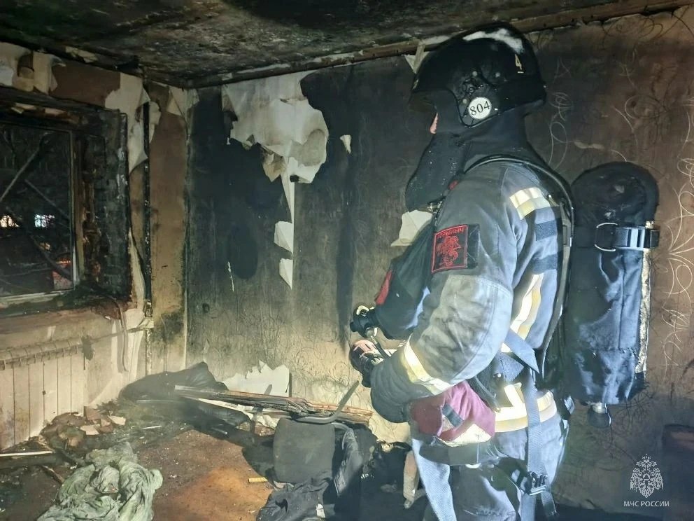 21 человек эвакуирован в Барнауле в результате ночного пожара 21 человек эвакуирован в Барнауле в результате ночного пожара