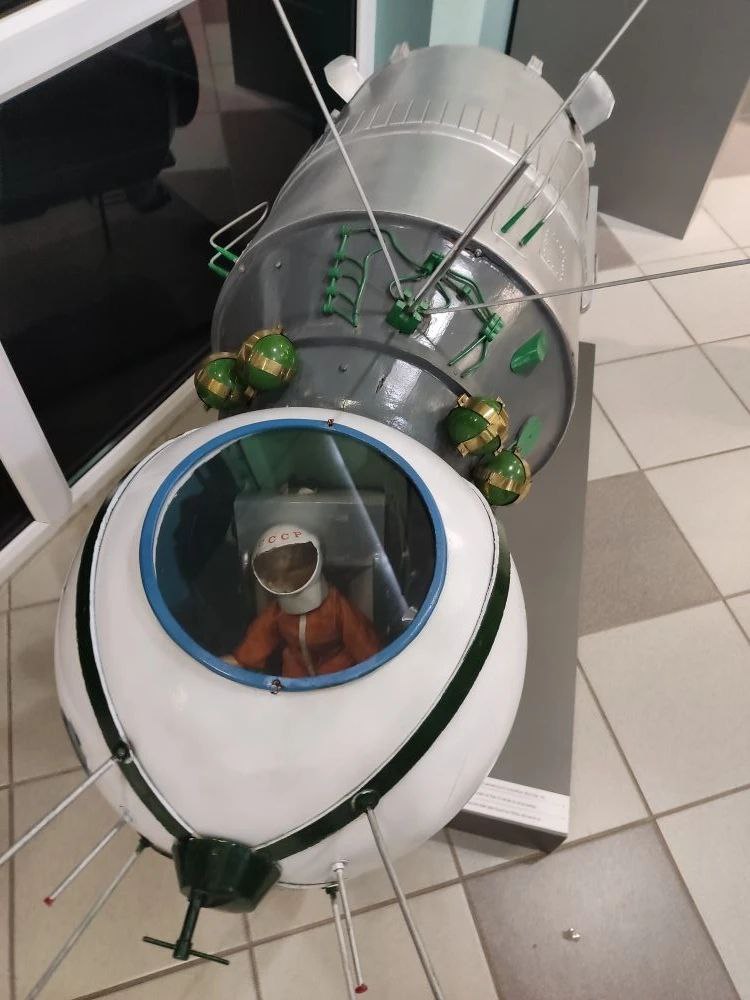 Участники образовательной программы «Алтай — земля Героев» посетили мемориальные и природные достопримечательности края Участники образовательной программы «Алтай — земля Героев» посетили мемориальные и природные достопримечательности края