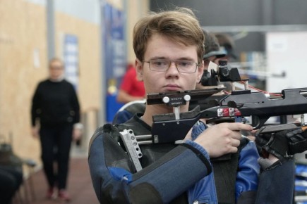 Алтайские стрелки завоевали девять медалей на первенстве Сибири среди юниоров до 22 лет