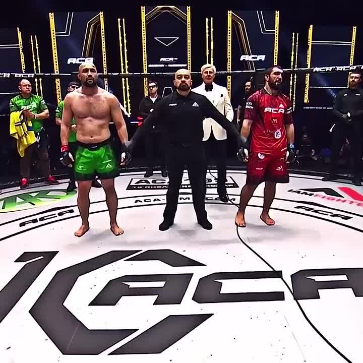 Бийский боец Эльмар Гасанов одержал победу на турнире ACA в Москве