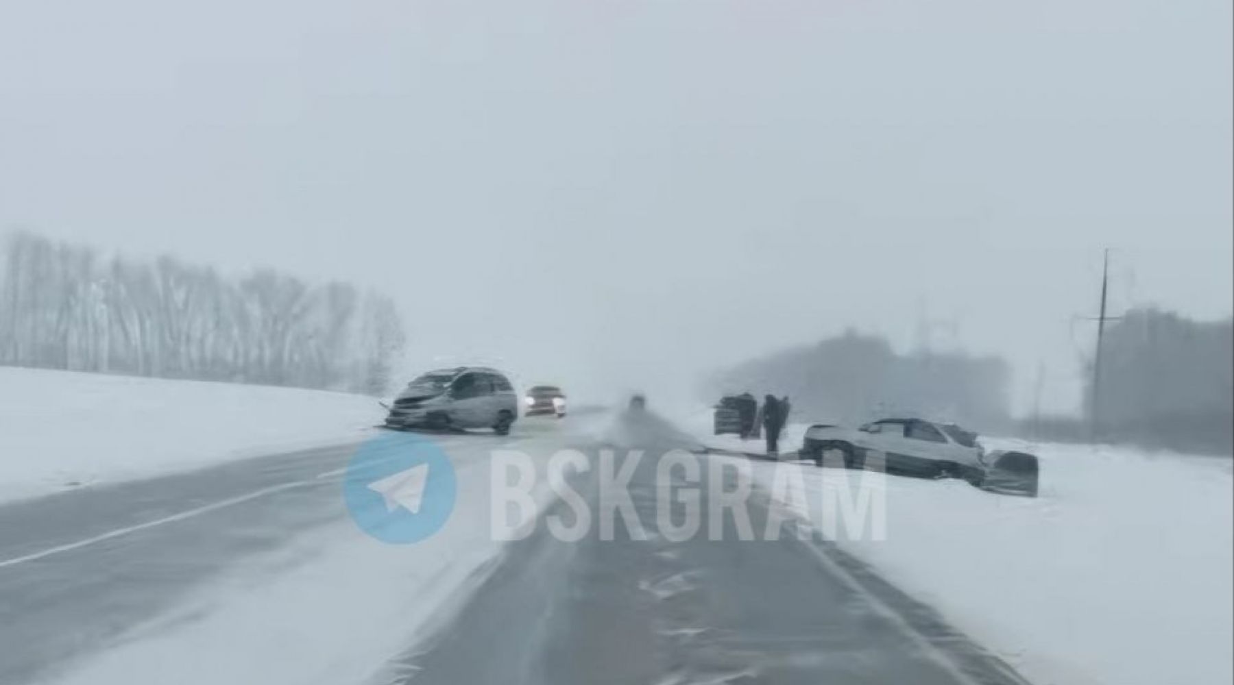 На федеральной трассе Бийск – Барнаул в Зональном районе произошло ДТП, в результате которого пострадали четыре человека