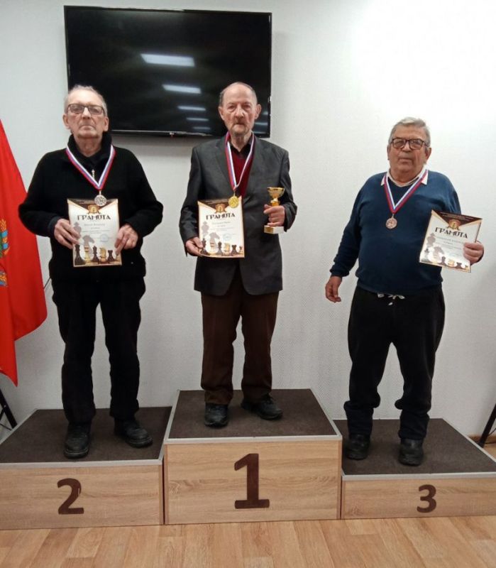 Юрий Разговоров выиграл краевой турнир по шахматам среди ветеранов