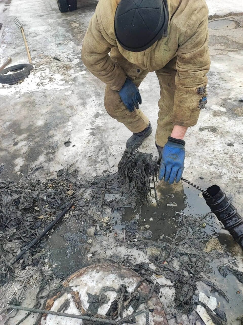 Почти 100 засоров канализации устранили в Рубцовске за неделю Почти 100 засоров канализации устранили в Рубцовске за неделю