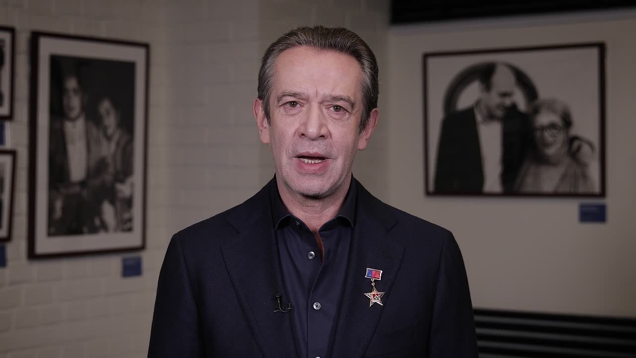 Народный артист России Владимир Машков призвал поддержать один из самых узнаваемых городов Сибири – Шерегеш – в борьбе за звание «Город молодежи 2026»