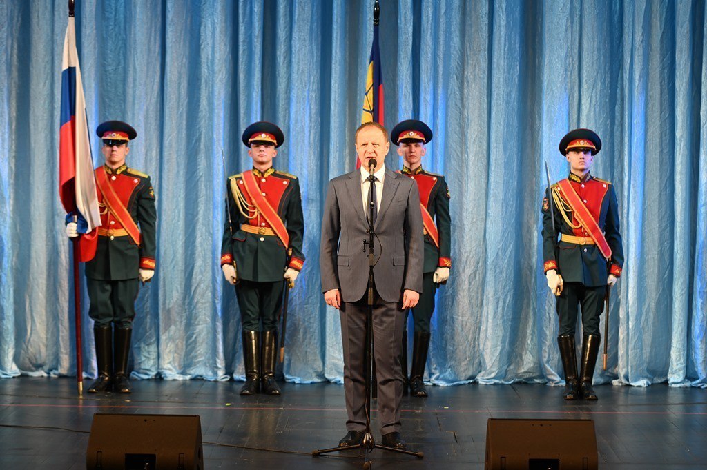 В День Героев Отечества спикер АКЗС вручил краевые награды военнослужащим В День Героев Отечества спикер АКЗС вручил краевые награды военнослужащим