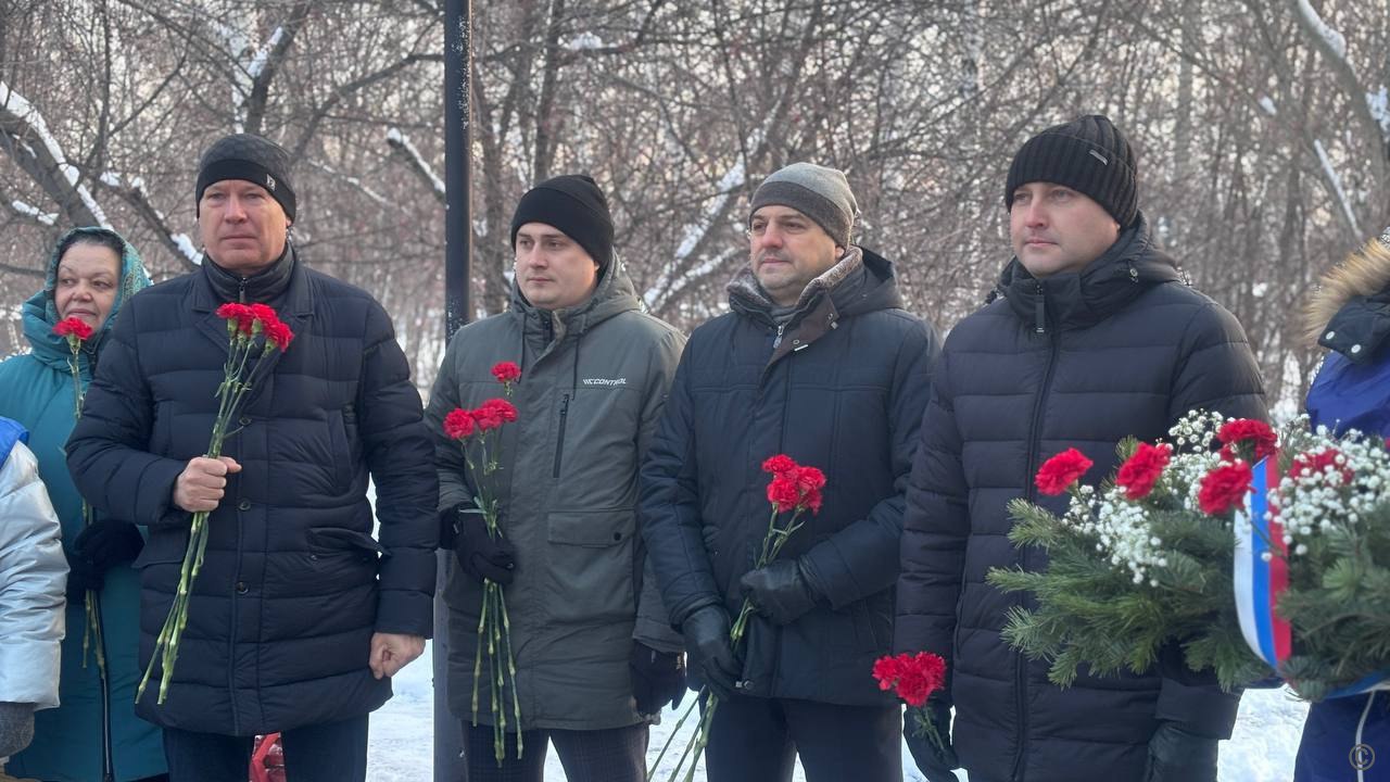 Сегодня, 9 декабря, в России отмечается День Героев Отечества Сегодня, 9 декабря, в России отмечается День Героев Отечества