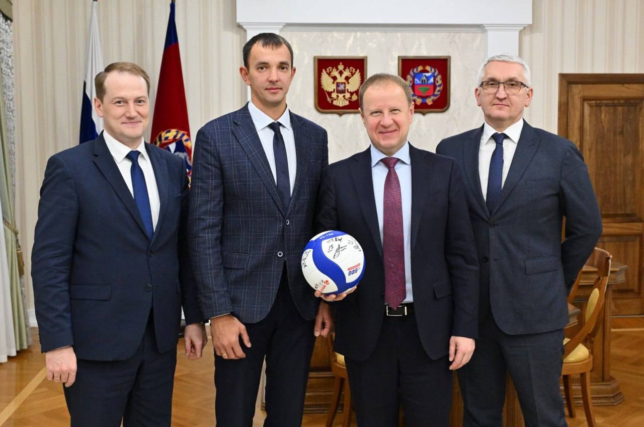 Пляжный и снежный волейбол будут активно развивать в Алтайском крае Пляжный и снежный волейбол будут активно развивать в Алтайском крае