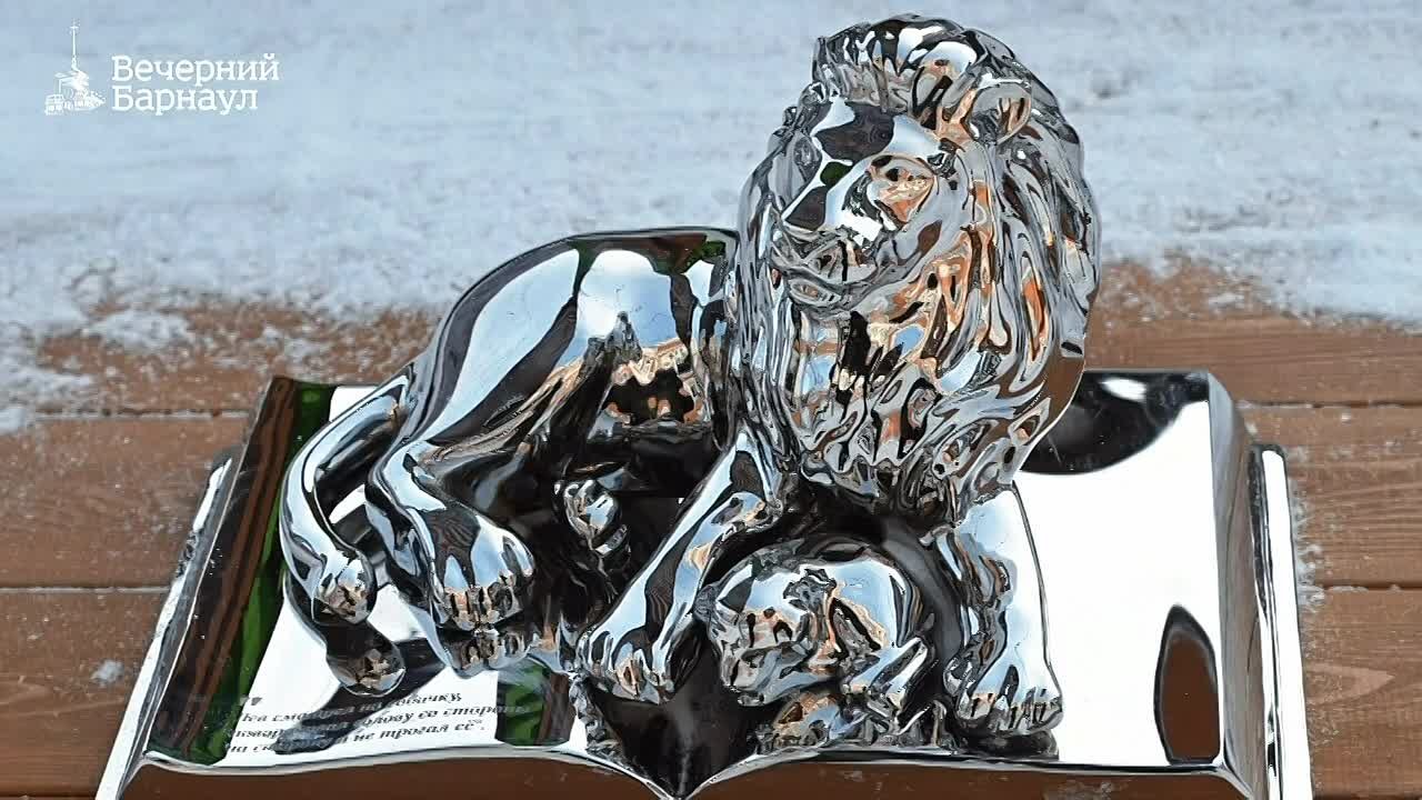 Новый экскурсионный маршрут «По страницам классики» запустили в Барнауле