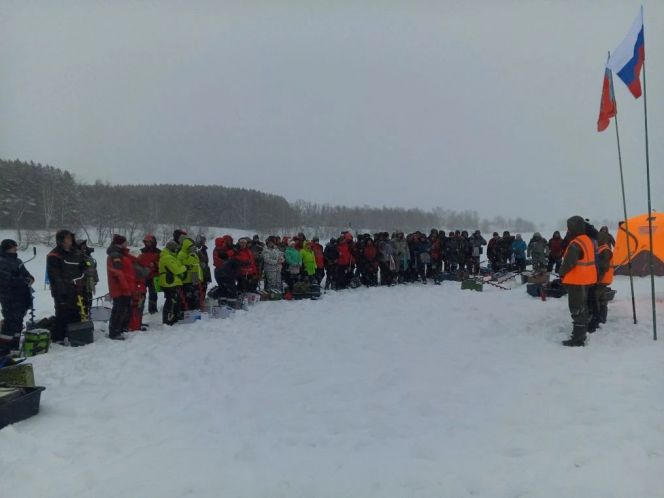 На Бешенцевском водохранилище в Первомайском районе состоялись краевые соревнования по ловле на мормышку «Кубок земледельца»