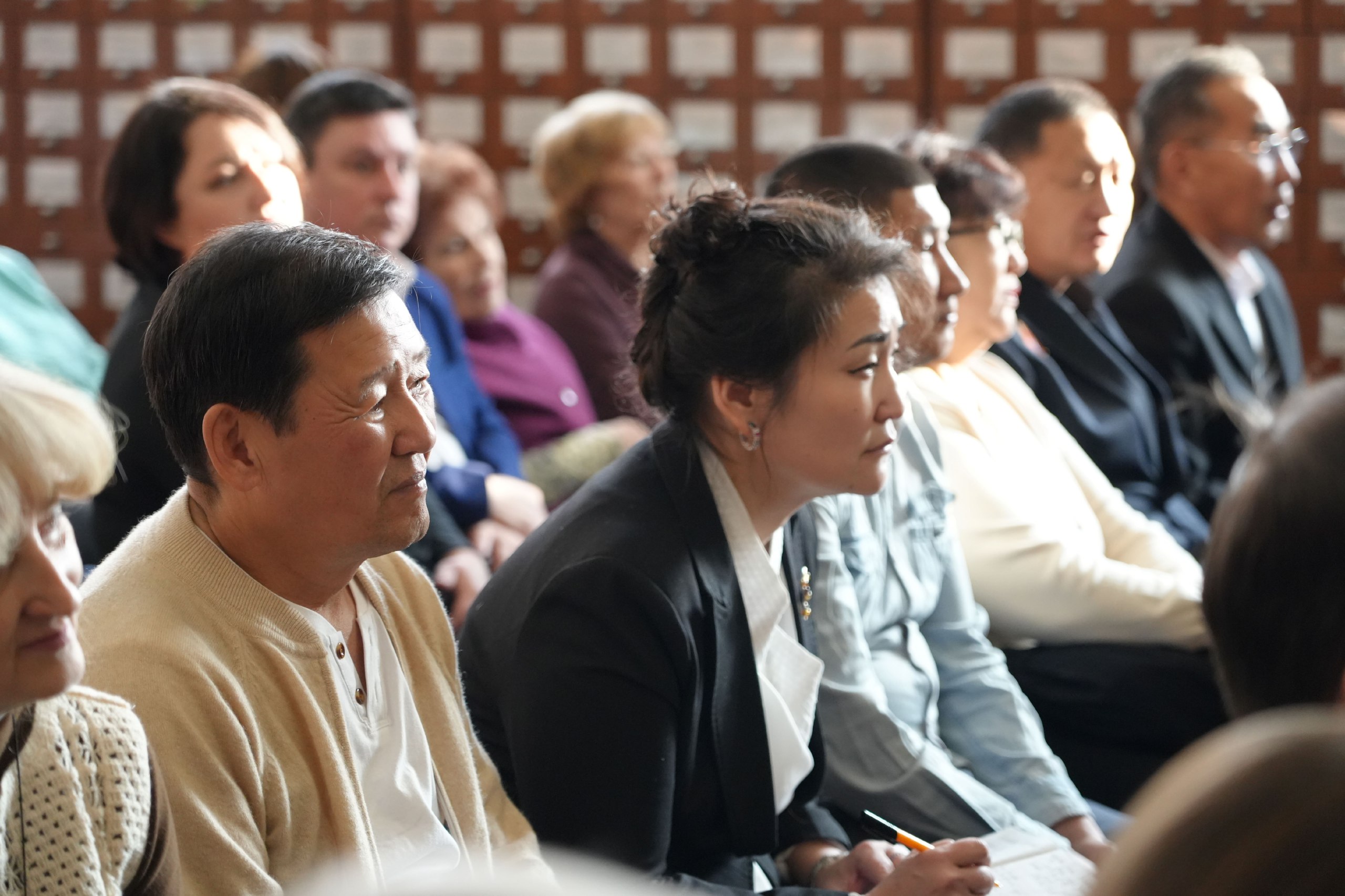 Бийск отметил юбилей центральной библиотеки Бийск отметил юбилей центральной библиотеки