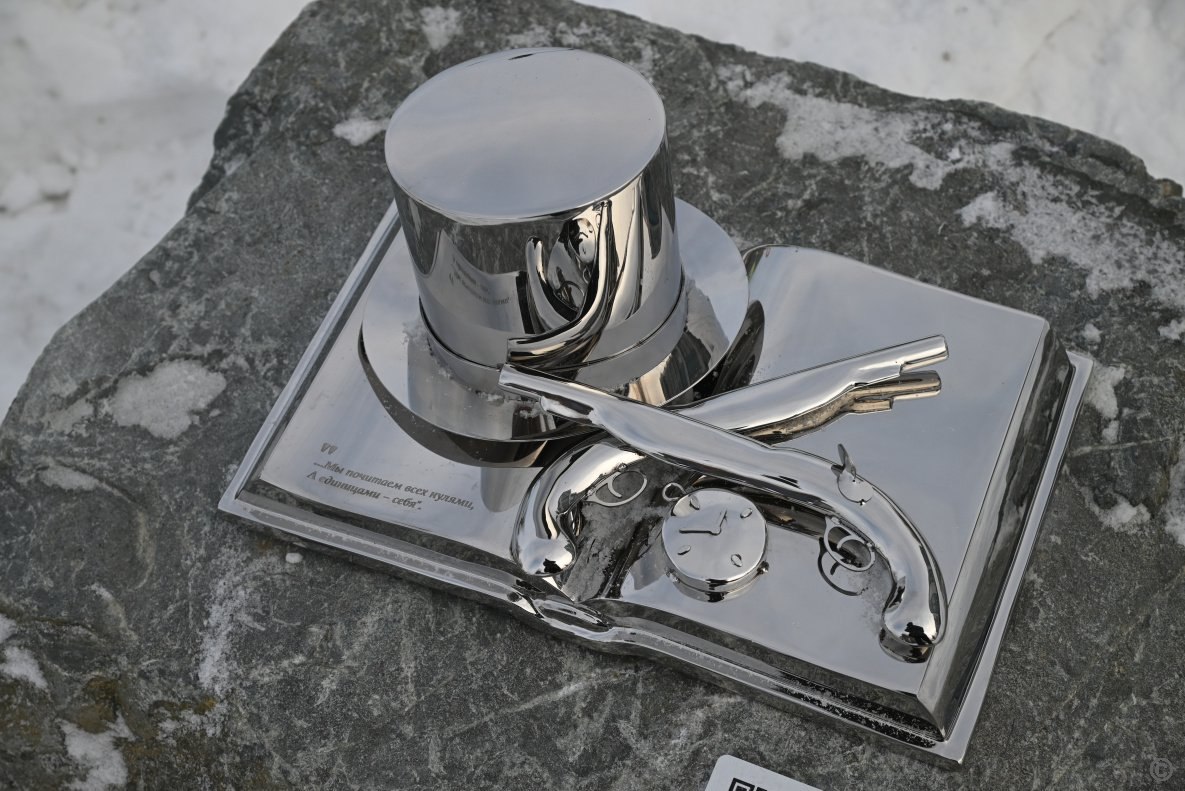 Арт-объекты, посвященные произведениям русской классики, украсили центр Барнаула