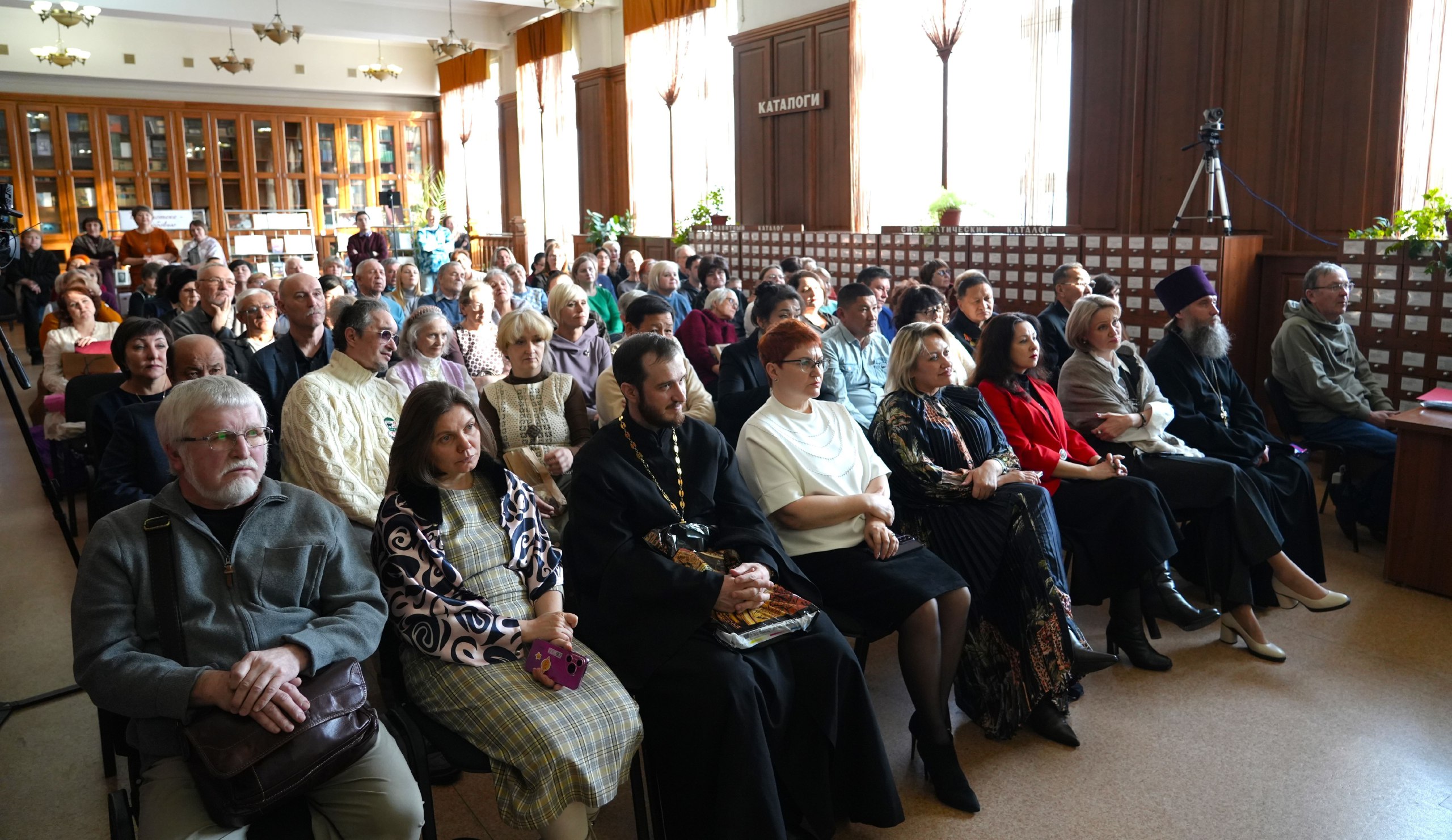 Бийск отметил юбилей центральной библиотеки Бийск отметил юбилей центральной библиотеки