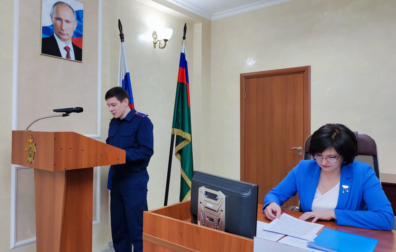 В следственном управлении СК России по Алтайскому краю на заседании межведомственной рабочей группы по организации психологической деятельности обсудили профилактику самоповреждающего поведения среди подростков В следственном управлении СК России по Алтайскому краю на заседании межведомственной рабочей группы по организации психологической деятельности обсудили профилактику самоповреждающего поведения среди подростков