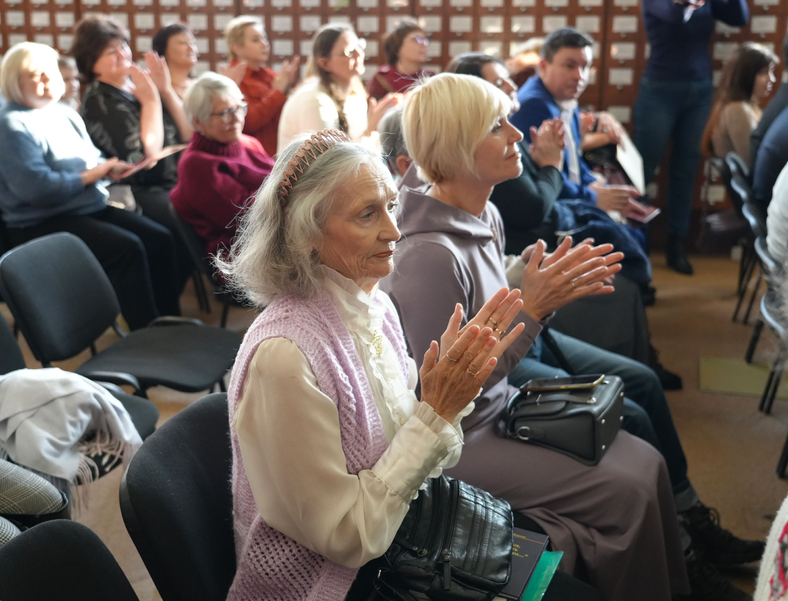 Бийск отметил юбилей центральной библиотеки Бийск отметил юбилей центральной библиотеки