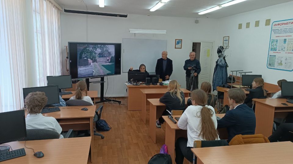 Более 50 алтайских школьников и студентов приняли участие в мастер-классах по созданию документальных фильмов