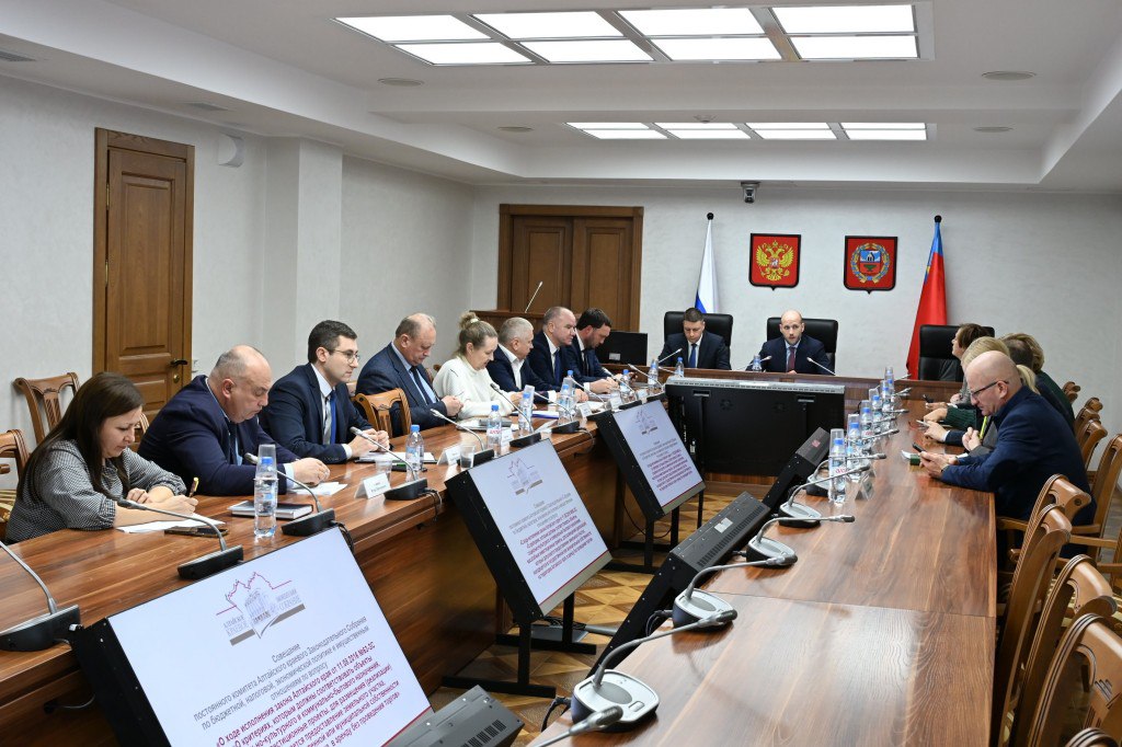 В АКЗС обсудили эффективность механизма поддержки инвесторов через предоставление земли без торгов В АКЗС обсудили эффективность механизма поддержки инвесторов через предоставление земли без торгов