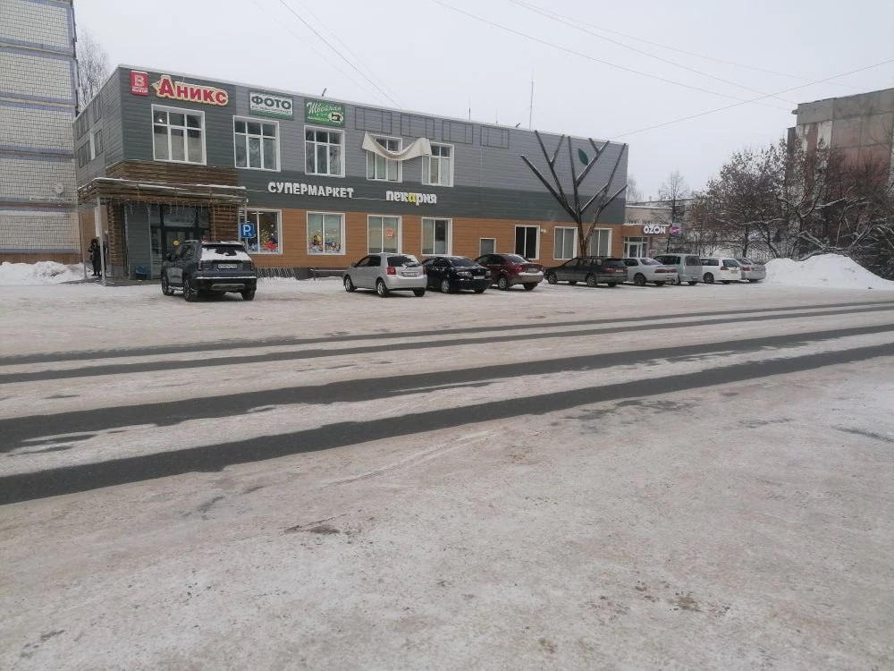 Уважаемые жители! Компания «Аникс» информирует вас об изменениях в работе парковок у магазинов по адресам: