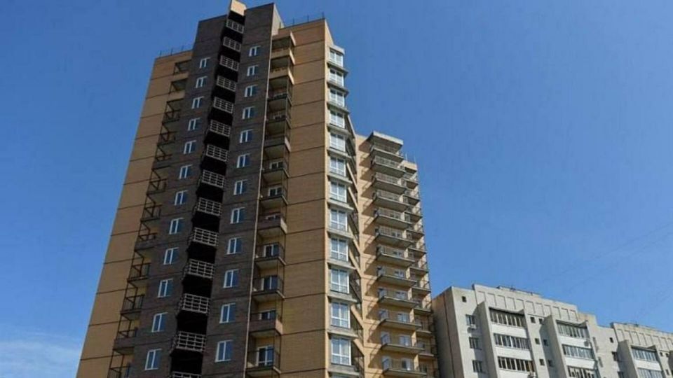 В Барнауле достроили многострадальный ЖК "Полярная звезда" на улице Папанинцев