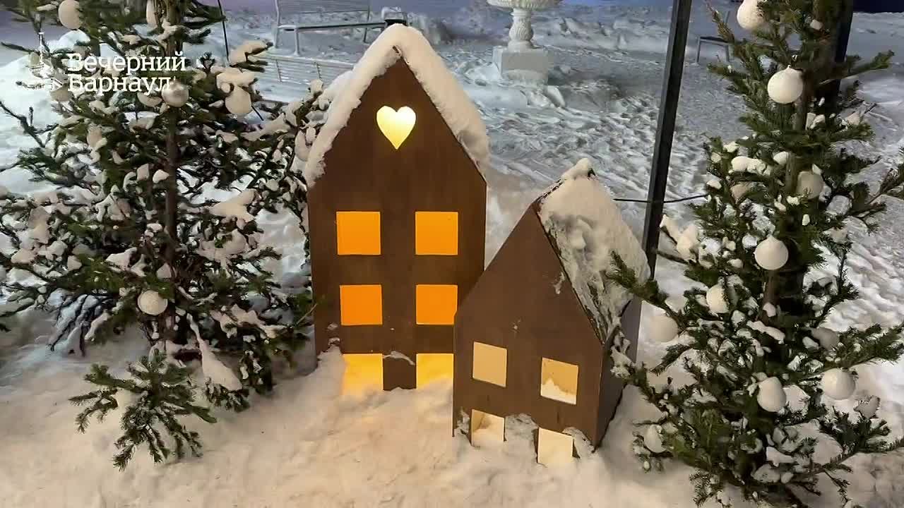 Барнаул готовится встречать Новый год — и город буквально преображается на глазах