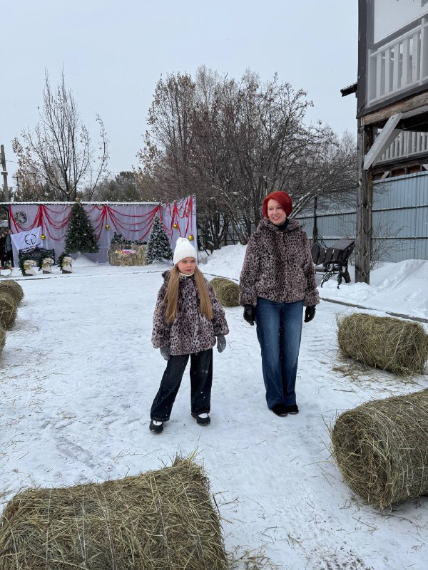 Модный показ «Красота не берет жертв» прошел в барнаульском зоопарке Модный показ «Красота не берет жертв» прошел в барнаульском зоопарке