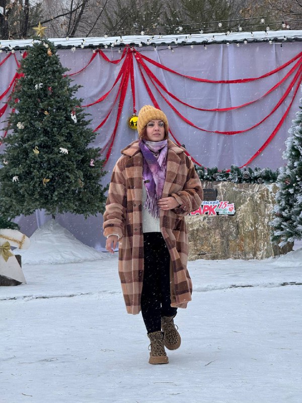 Модный показ «Красота не берет жертв» прошел в барнаульском зоопарке Модный показ «Красота не берет жертв» прошел в барнаульском зоопарке