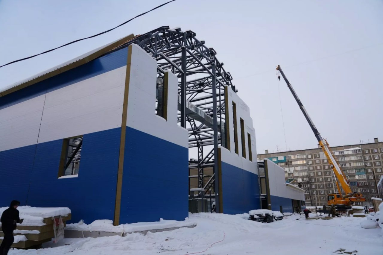 Готовность модульного бассейна на Зелёном клине в Бийске составляет 80 % Готовность модульного бассейна на Зелёном клине в Бийске составляет 80 %