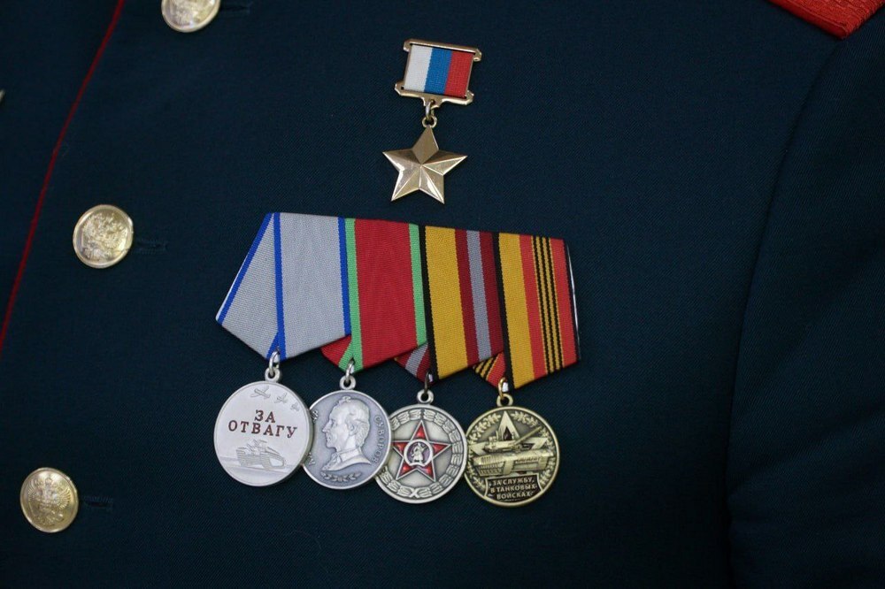 Ирина Солнцева оценила ход работ по капитальному ремонту школы в Поспелихинском районе Ирина Солнцева оценила ход работ по капитальному ремонту школы в Поспелихинском районе