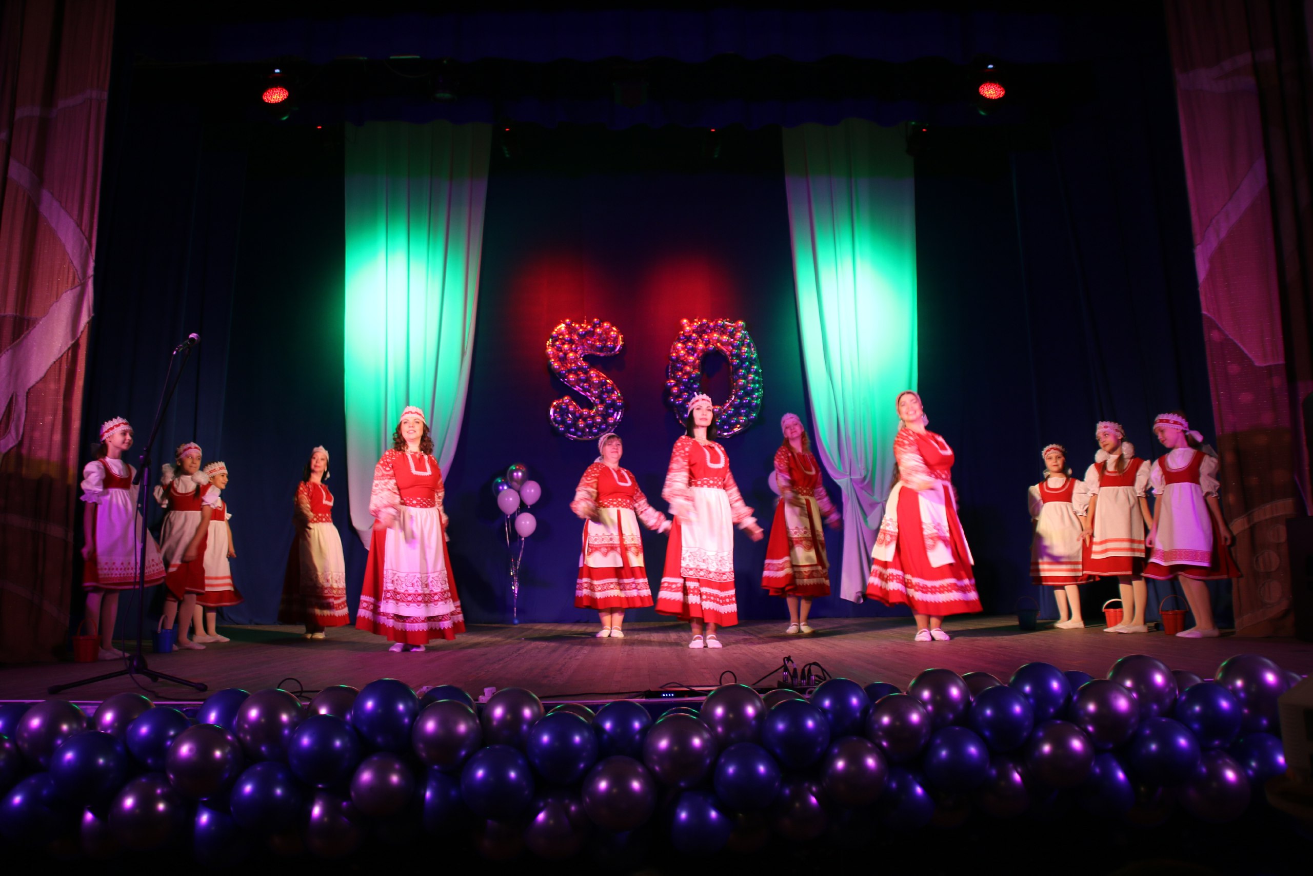 Дом, в котором не гаснет свет Дом, в котором не гаснет свет