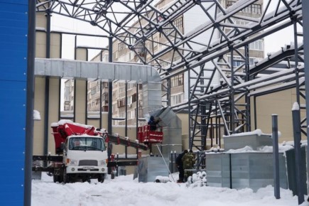 Готовность модульного бассейна на Зелёном клине в Бийске составляет 80 %