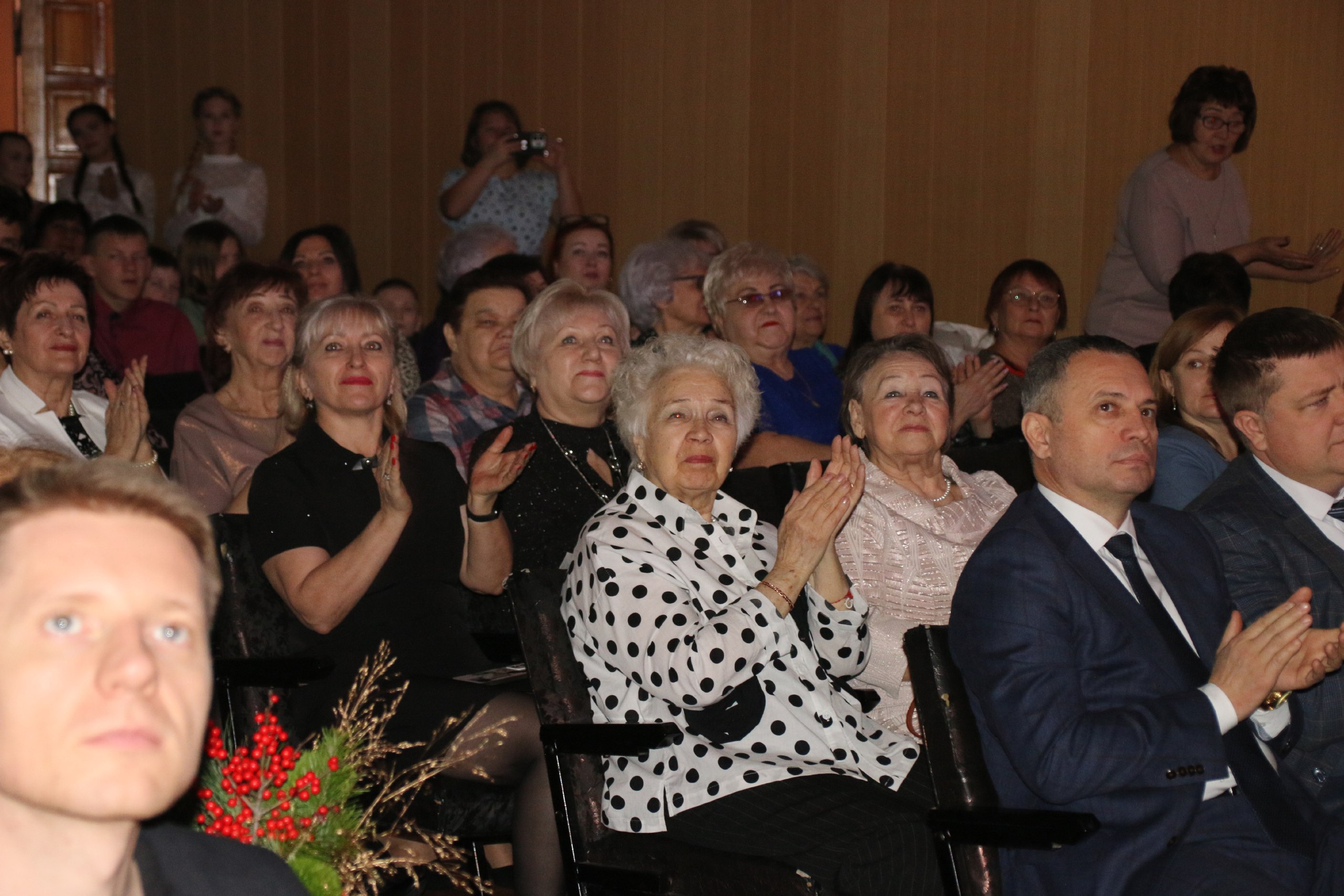 Дом, в котором не гаснет свет Дом, в котором не гаснет свет