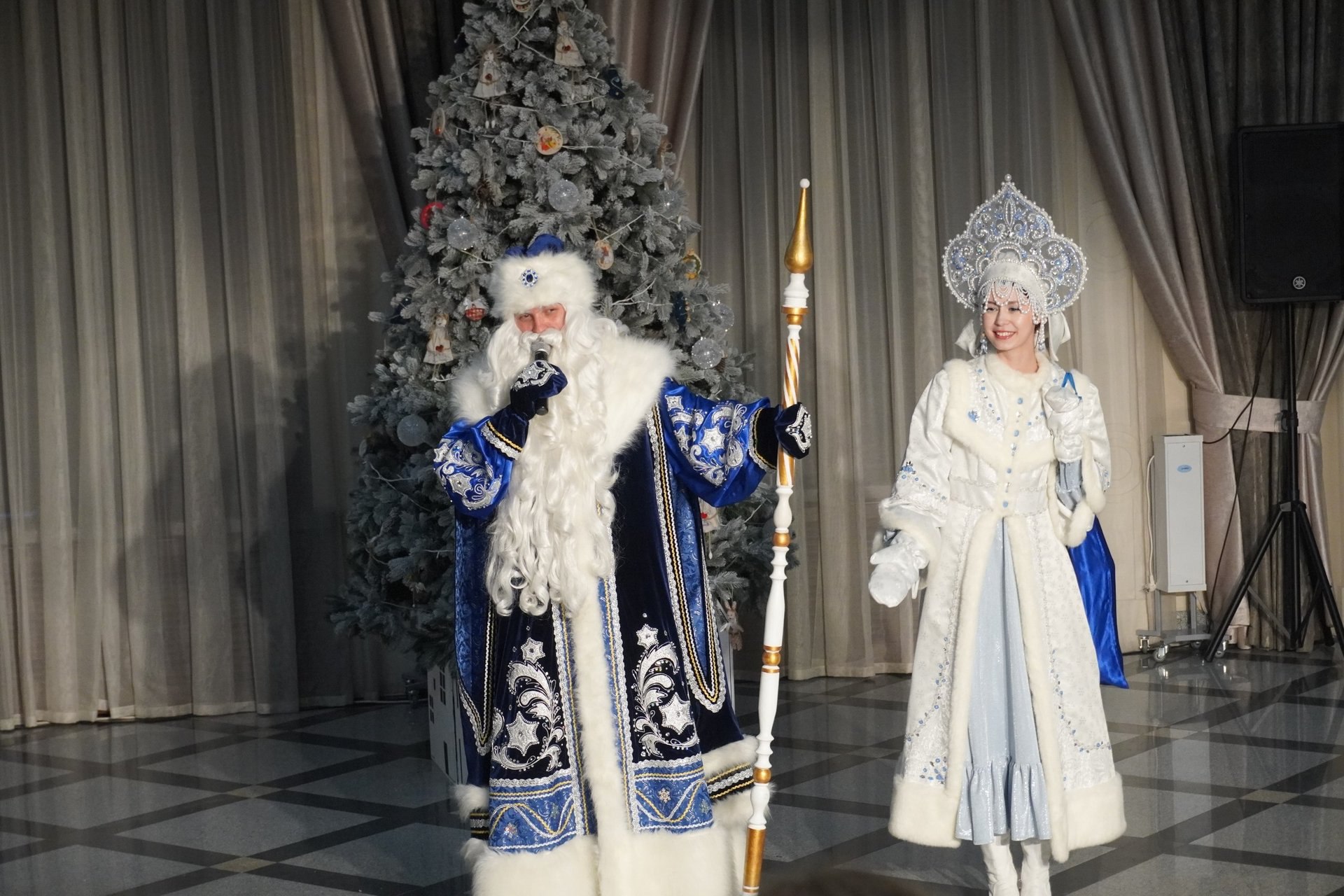 Готовность театров к новогодним встречам с юными зрителями оценили в Барнауле Готовность театров к новогодним встречам с юными зрителями оценили в Барнауле