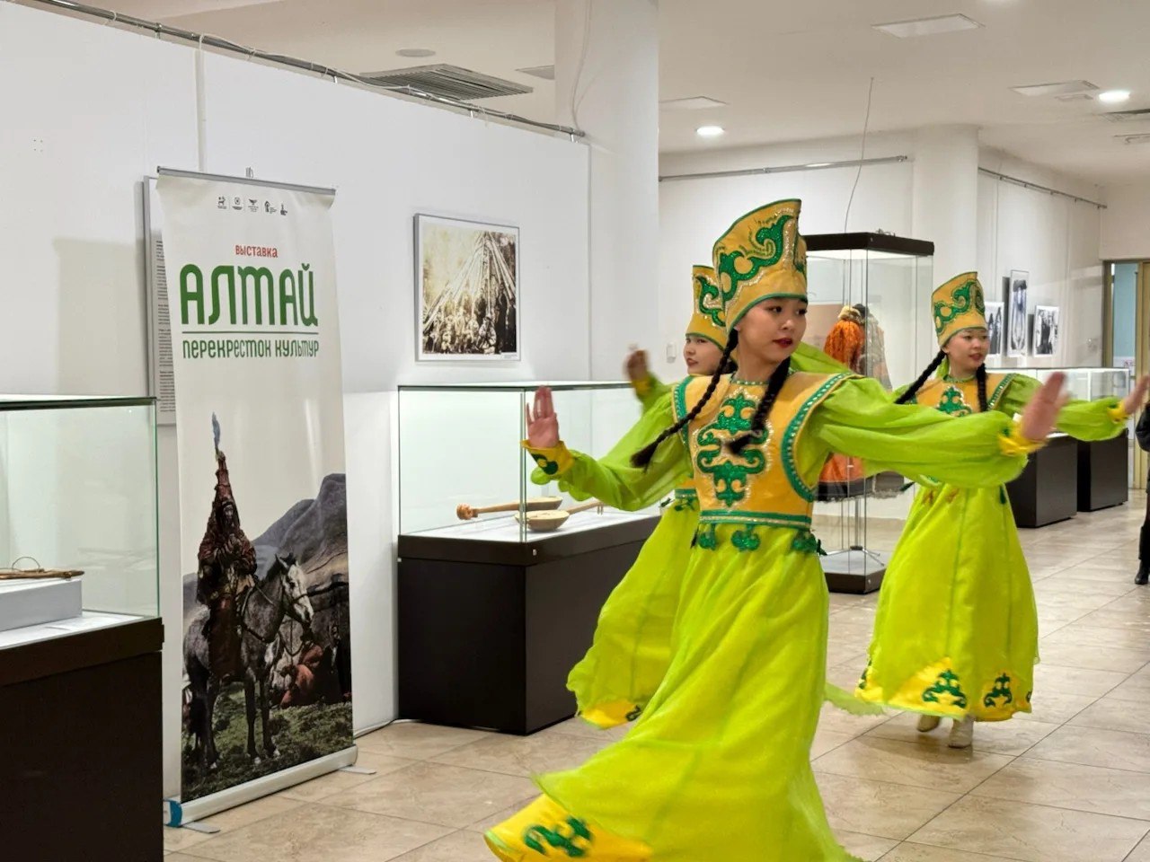 Выставка Алтайского государственного краеведческого музея открылась в Абакане Выставка Алтайского государственного краеведческого музея открылась в Абакане