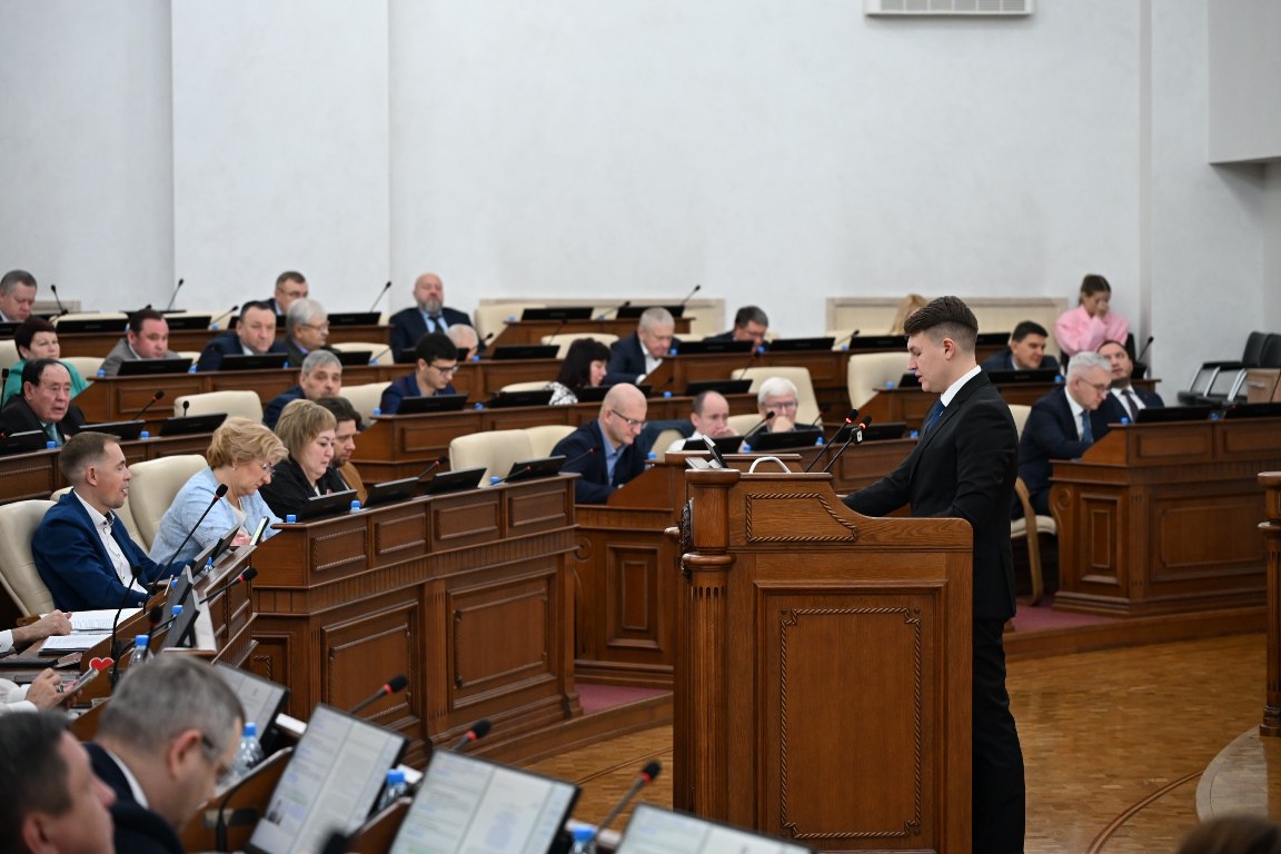 В АКЗС завершилась последняя в этом году сессия В АКЗС завершилась последняя в этом году сессия