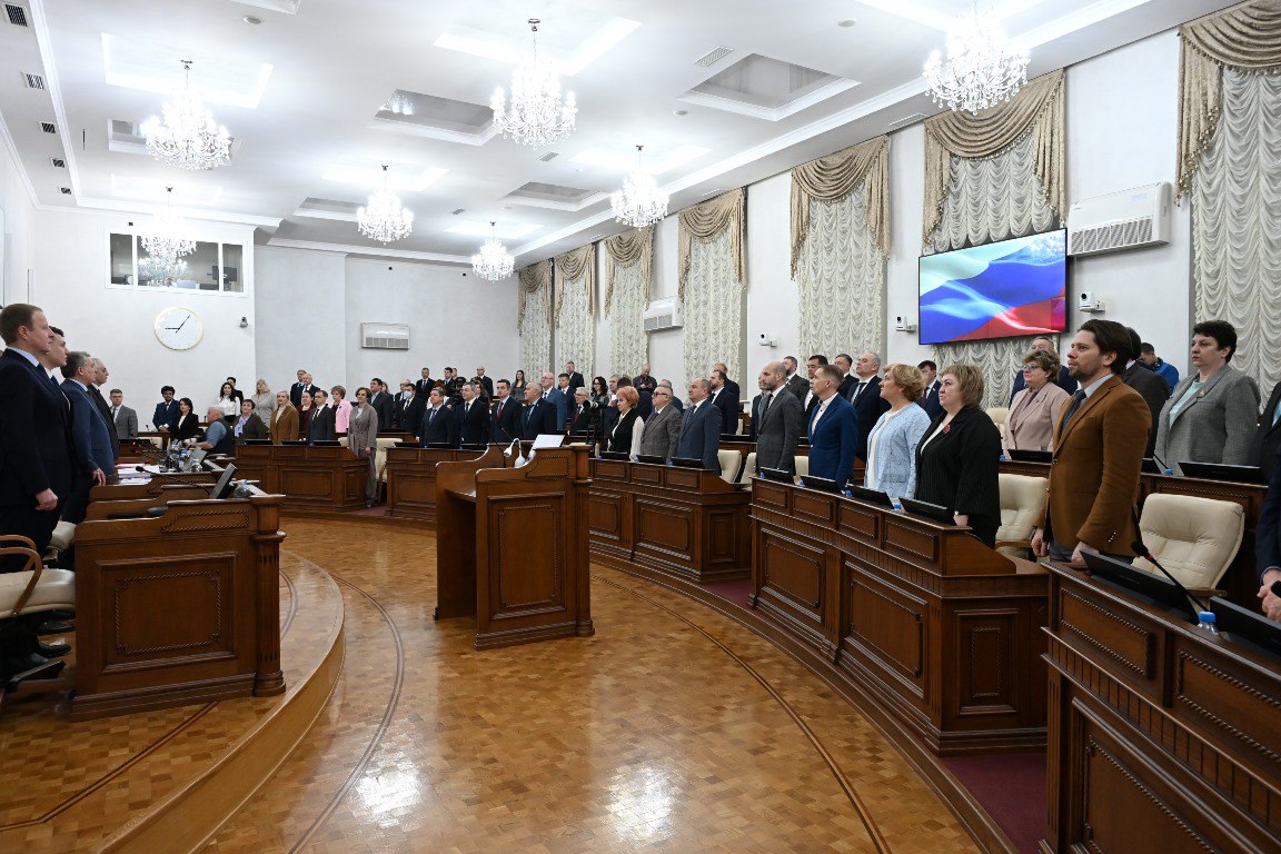 В АКЗС завершилась последняя в этом году сессия В АКЗС завершилась последняя в этом году сессия